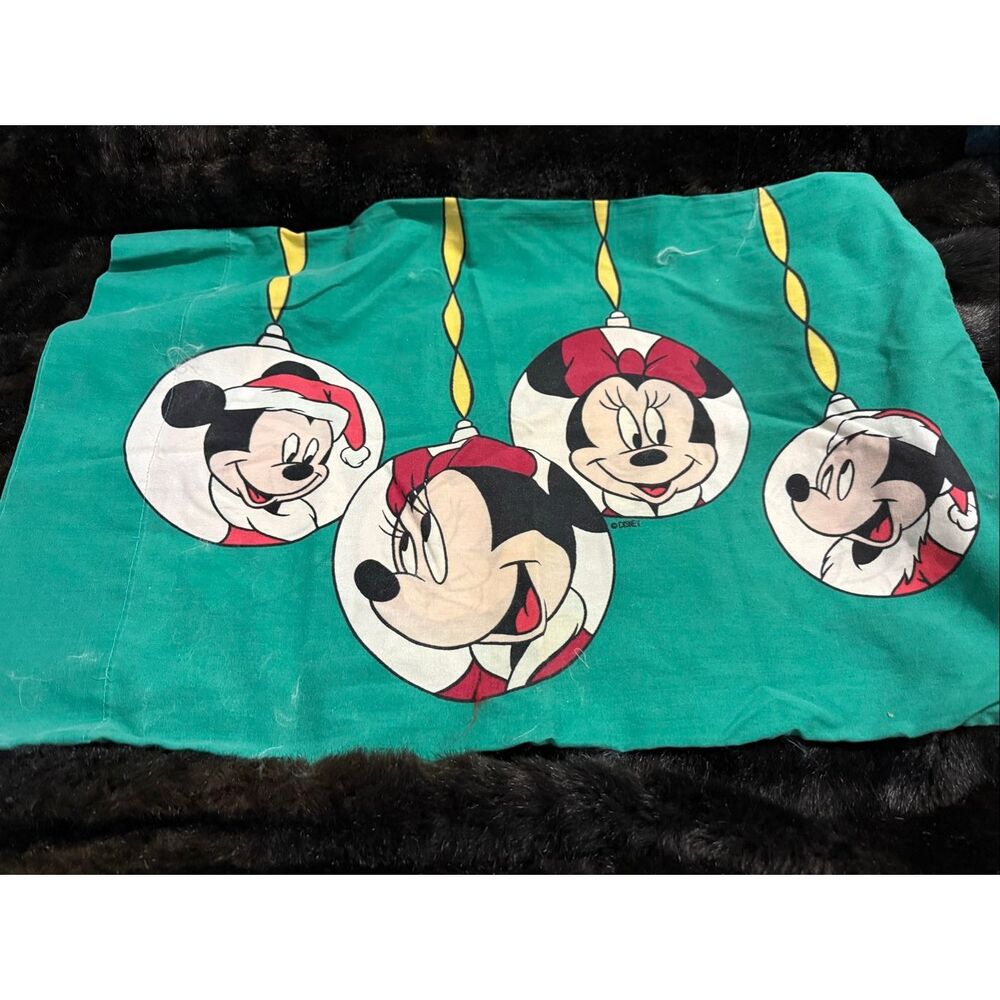 Vintage Disney Mickey & Minnie Mouse Christmas Standard Size Pillow Case